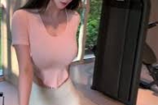 百万粉丝网红爆料艺人约炮!华晨宇冲热搜第一