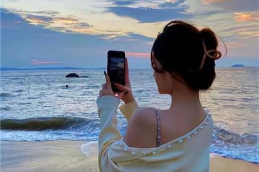 被传新恋情仅1天黄景瑜过往被扒与热巴秘密生子传闻早有真相